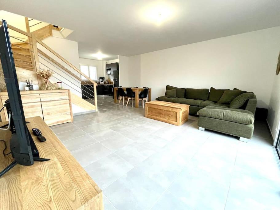 Villa 8 Personnes Bord De Mer Climatisee Σαιντ-Μαρί-ντε-λα-Μερ Εξωτερικό φωτογραφία